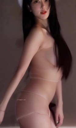 斗鱼 南妹儿呀 专享去衣裸舞对比 摇摆起来 让从来不漏的高端斗鱼美女为你而脱不是梦 截图10
