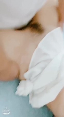 客厅干小姨子，啊啊啊,稍等一下好了吗我不行啦要尿了我真的想尿！停停，尿啦尿啦！爽不爽啊 小姨~ 截图13