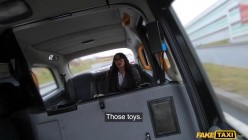faketaxi.22.05.24.mali.ubon.mp4 截图11