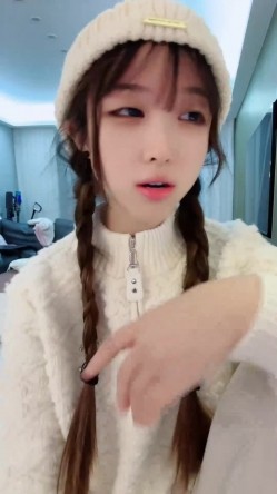 ️清纯可爱，顶级校花【懒羊羊大王】下海福利，道具抽插~喷水~好湿~好润~过瘾 截图10
