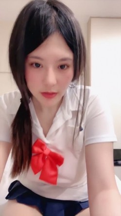 清纯学妹【杭州瑶妹】天然巨乳~道具爆菊~抠穴自慰~爽 截图8