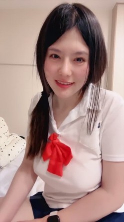 清纯学妹【杭州瑶妹】天然巨乳~道具爆菊~抠穴自慰~爽 截图14