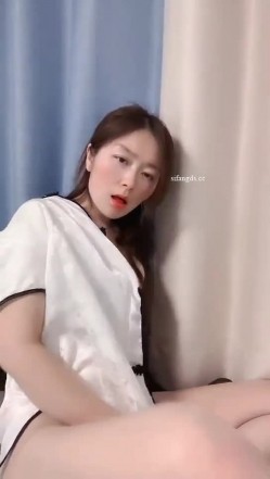 【熟女福利】快手丝袜熟女团队，【花嫂】福利视频30V 超级骚，特别骚气的少妇 截图13