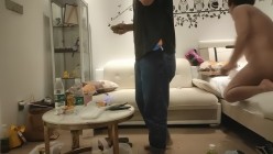 妇女收割机、胖子传媒工作室_啪啪第一场约来熟女人妻，苗条身材让兄弟出马猛干 截图9