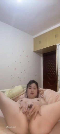 新流出裸贷湖南株洲性感美少妇陈佳纯洗澡自慰抵押视频表情淫骚非常有撸点 截图5