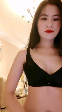 美景美人，三亚沙滩露出，【自驾神探】，带闺蜜一起下海，免税店露出， 玩得就是心跳和刺激 截图9