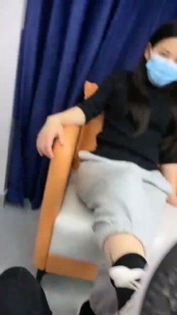 极品尤物【女神女神】绝世美乳大长腿 ️足交 ️深喉 ️看得鸡儿硬邦邦~我也想操！！ 截图5