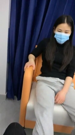 极品尤物【女神女神】绝世美乳大长腿 ️足交 ️深喉 ️看得鸡儿硬邦邦~我也想操！！ 截图6