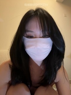 ️极品反差骚母狗【Olivia_11】淫荡骚御姐丝袜骚脚足交口交假屌骚浪至极 截图16