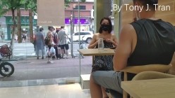 顶级露出【TonyJ和贝贝】付费，餐厅景区全裸露出野战调教，全程露脸 截图4