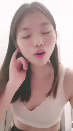 小美女真极品，菊花张开太诱惑了，屄真肥美，【极品玉女】【纯情少女19】合集(9天)，超清纯少女，素颜一样的能打，看着真干净，推荐！ 截图2