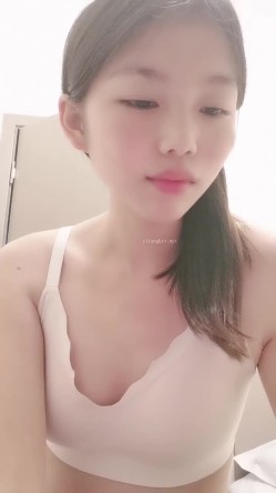小美女真极品，菊花张开太诱惑了，屄真肥美，【极品玉女】【纯情少女19】合集(9天)，超清纯少女，素颜一样的能打，看着真干净，推荐！ 截图5