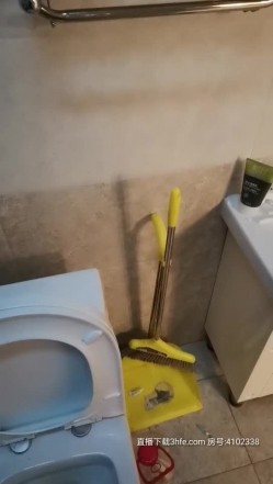 平台群P开拓者〖小M寻找主人〗新女主降临 嫂子给我介绍对象 第一次见面就操到一块 肉肉的感觉还不错高清源码录制 截图5