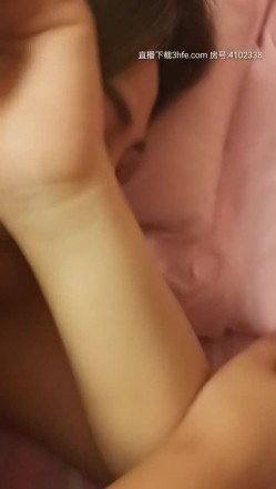 平台群P开拓者〖小M寻找主人〗新女主降临 嫂子给我介绍对象 第一次见面就操到一块 肉肉的感觉还不错高清源码录制 截图9