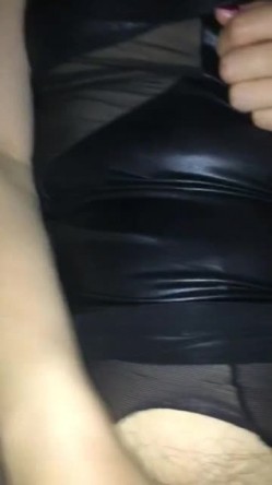 ️怀化的夫妻俩，私拍性生活流出 ️，阿姨真带劲，笔挺修长的模特腿，操起来白浆多 截图9