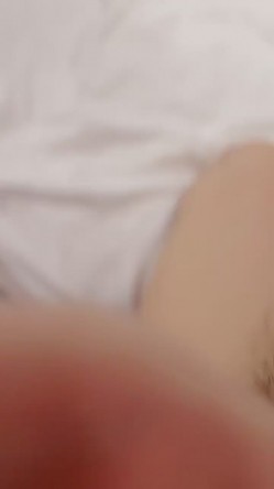 【 奶球的球迷车模闺蜜】无套操得乳浪迭起，菊花破处，连续内射高潮不断，简直就是一场性爱 截图9