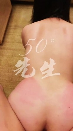 原版高价订购，潮汕DOM绿帽调教大神【50度先生】全集，圣水3P调教各种羞辱M贱母狗 截图5