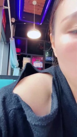 【露露姐】超骚御姐~美乳诱惑~户外跳蛋~车震无套啪啪 截图3
