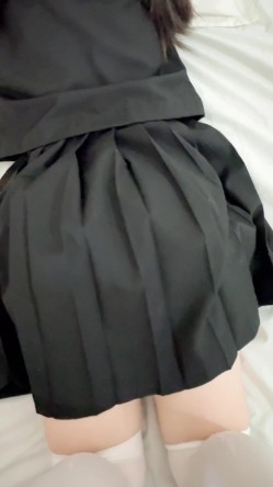 萝莉小奈 学生妹 萝莉 洛丽塔 jk裙 美腿 翘臀 中出没射 白丝 玉足 截图4
