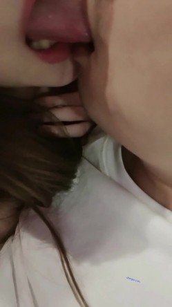 【震爆核弹】学生眼中的美女老师艾妮呦彻底沦为土豪的玩物 截图8