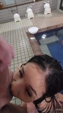 亚裔高颜小只马白人的性玩具「Asian_sexdoll」OF露脸大尺度私拍 火辣身材白虎少女极品炮架子 截图15