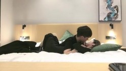 【91约妹达人】有男朋友黑色长裙妹子，搞得时候给你对象打电话，按着脱下肉丝要自己脱内裤，操的妹子爽翻天 截图2