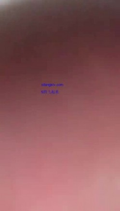 火爆全网的私圈土豪高价定制~高颜大二露脸美女【吴小姐】宿舍姐妹还在扩阴器高跟鞋内裤插入极度反差 截图15