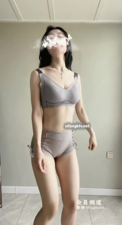 《淫妻少妇控必备》一夜爆火推特顶逼王！极品身材白领美少妇【6金】最新千元频道长时劲曲抖臀裸舞，巴拉豆顶胯真心受不了 截图5