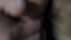 上夜班归来看到没穿内裤裸睡的女友掰开她的B检查一下昨晚有没和别人搞过 截图13