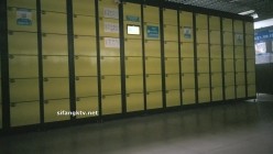 国内【水上乐园】换衣间沐浴区近景偷拍 美女如云淋浴换衣好身材一览无余 截图11