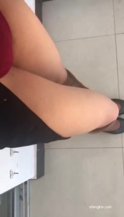 【真实空姐 ️稀缺航空】极品制服『空姐』反差婊私拍集 佳妮空姐多名女神接机啪啪 穿空姐制服做爱 截图15