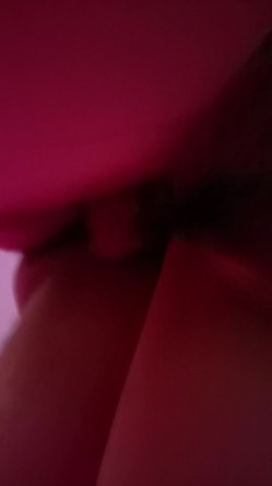 极品名媛外围女神『嫖妓达人』那些年出差操过的鸡 穿衣是高不可攀的女神，脱衣是淫荡下贱母狗 截图3