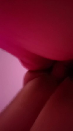 极品名媛外围女神『嫖妓达人』那些年出差操过的鸡 穿衣是高不可攀的女神，脱衣是淫荡下贱母狗 截图8