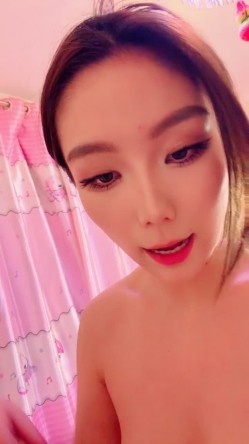新人试镜【可可妹妹来了】雪白大长腿 被小哥轮流操 截图11