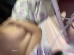 【真实大学生】，土豪重金定制，极品身材女大学生，宿舍拉上帘，各种制服情趣道具自慰，骚的一批 截图10