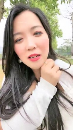 【你的户外小淫妇】商场公园地摊周边行人不少又紧张又激动水流了好多 截图12