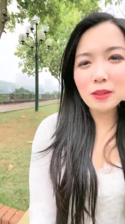 【你的户外小淫妇】商场公园地摊周边行人不少又紧张又激动水流了好多 截图13