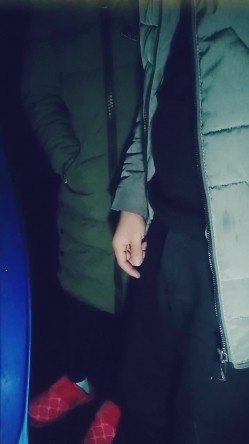 户外美女主播先掰穴自慰 然后给勾搭的小哥口交 接着被后入爆操 截图10