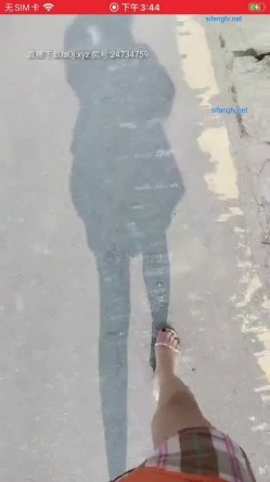 （潮喷妹妹98年）公园勾引大鸡巴男开房操逼可以不戴套不让内射,口爆吞精 截图2