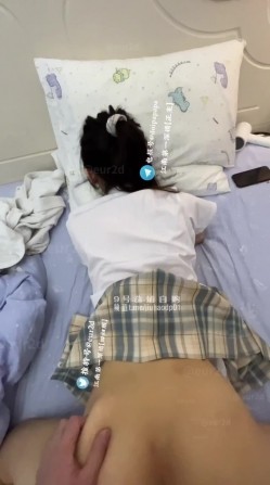 萝莉杀手『江南第一深情』35号女主，气质00后杭州网红脸美女，太迷人了 那个腰臀比 皮肤那么白 谁能忍得住 截图10