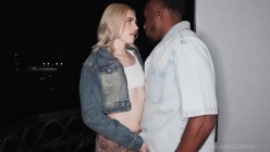BlackedRaw.26.08.09.Gracey.Snow.Tight.Blondies.First.Time.Raw.XXX.2160p.MP4-P2P[XC] 截图4