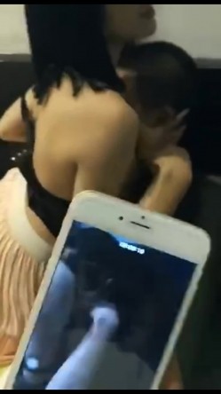 【网爆门事件】某技校大一女生聚会强上男同学 截图2
