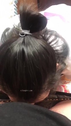 【性奴少妇&反差魅婊】超多漂亮淫妹淫妻淫女友啪啪口交甄选，靓妹舔肉棒 淫荡啪啪 骚穴特写 完美露脸 深喉内射篇 稀缺资源劲爆收藏 截图5