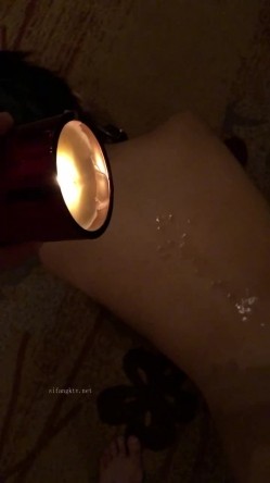 顶级老牌泡良大神「DR.CHEN」「GWQH」付费资源 专约女网黄包括阿朱，调教女大舔脚肛交毒龙喝尿三小时 截图1