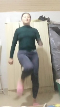 抖音少妇【LOVE】金主定制流出,大单掰穴，跳广场舞，喜欢少妇嫂子的必入 截图10