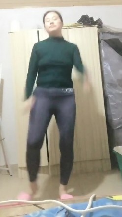 抖音少妇【LOVE】金主定制流出,大单掰穴，跳广场舞，喜欢少妇嫂子的必入 截图14
