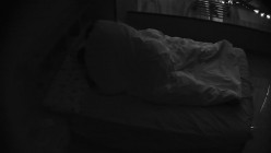情趣酒店 极品大奶女生 一对豪乳又大又挺 女生做爱也狂野 身体被对起来操 精液射满全身和脸上 截图1