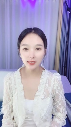 超级高档御姐！长得像明星童X，无敌甜美大长腿，把美腿伸直了自慰，高价密码房，声音甜美喜欢唠嗑，9分高颜值8分好身材 截图2