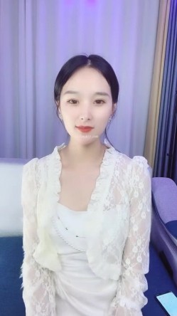 超级高档御姐！长得像明星童X，无敌甜美大长腿，把美腿伸直了自慰，高价密码房，声音甜美喜欢唠嗑，9分高颜值8分好身材 截图9