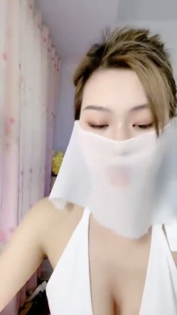 超美模特，【芭贝拉】，全裸摆弄舞姿~揉穴 乳头 道具自慰 插逼，川妹子肤白如玉，俏佳人 截图1